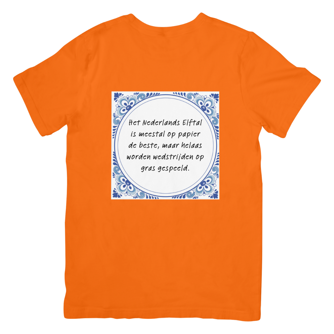 Helaas worden wedstrijden op gras gespeeld | T-shirt